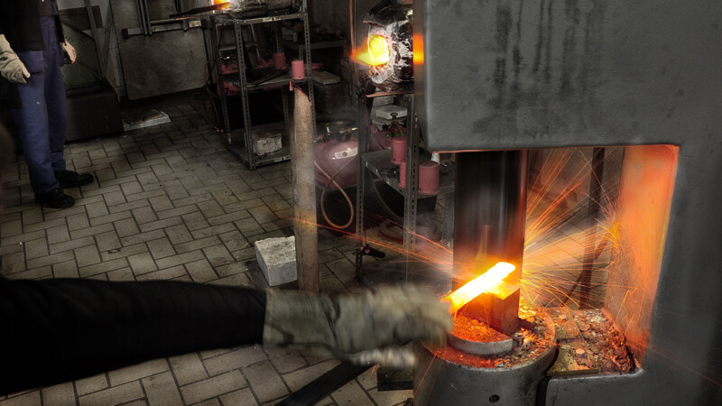 Damascus-Knife forging class (2 days)